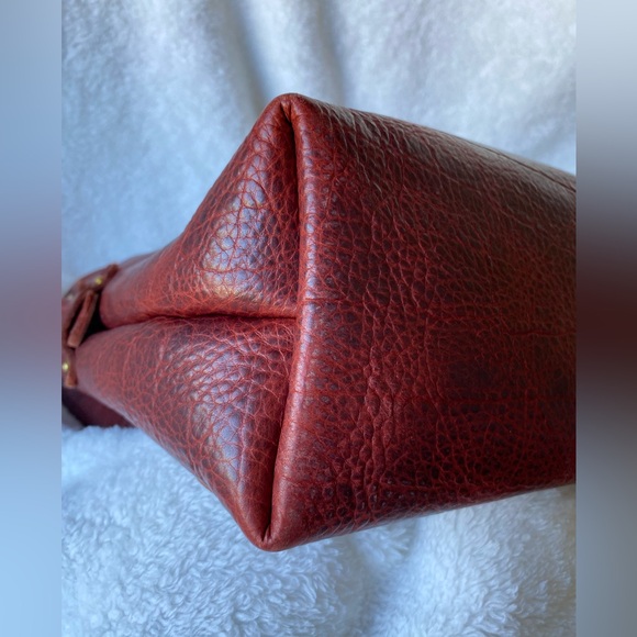 Go Forth Goods Redwood Bison Small Julianne - Picture 7 of 13